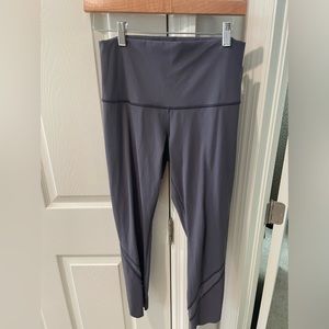 Never worn lululemon leggings purple size 8?